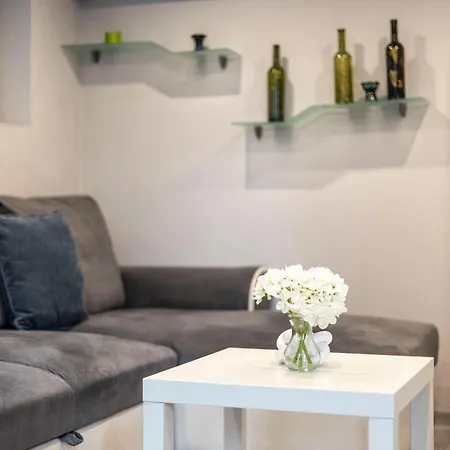 아파트 Superb Cozy In The Heart Of 부다페스트