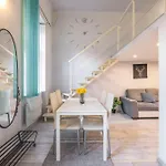 Superb Cozy In The Heart Of 아파트 부다페스트