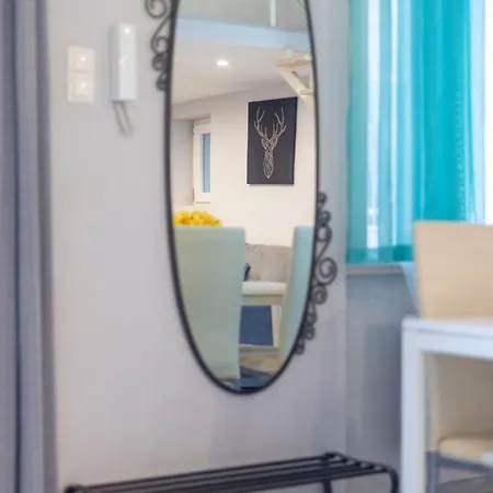 Apartament Superb Cozy In The Heart Of