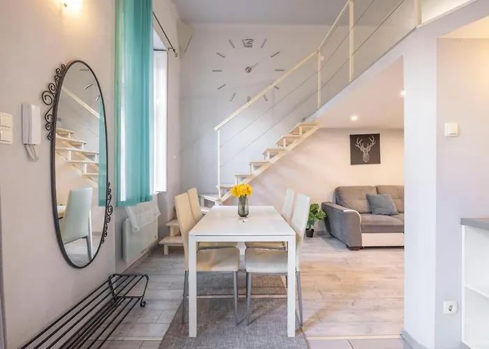 Superb Cozy In The Heart Of Lägenhet Budapest