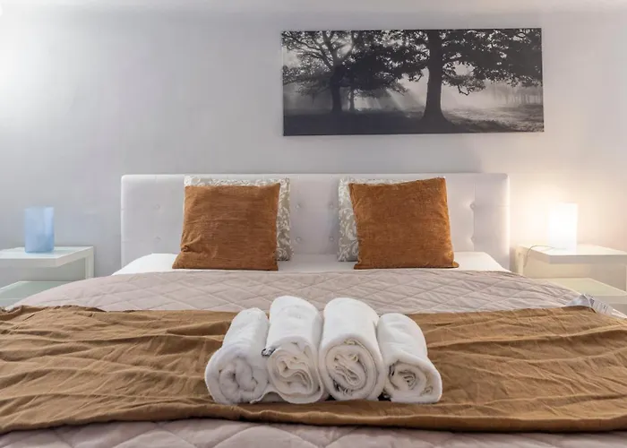 Apartament Superb Cozy In The Heart Of *